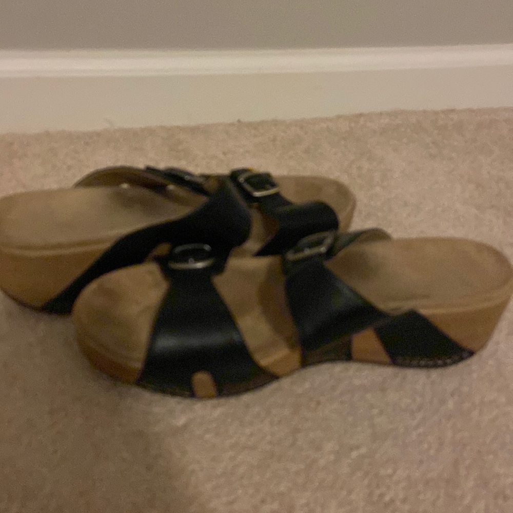 The Dankso Leeann slip-on wedge sandal